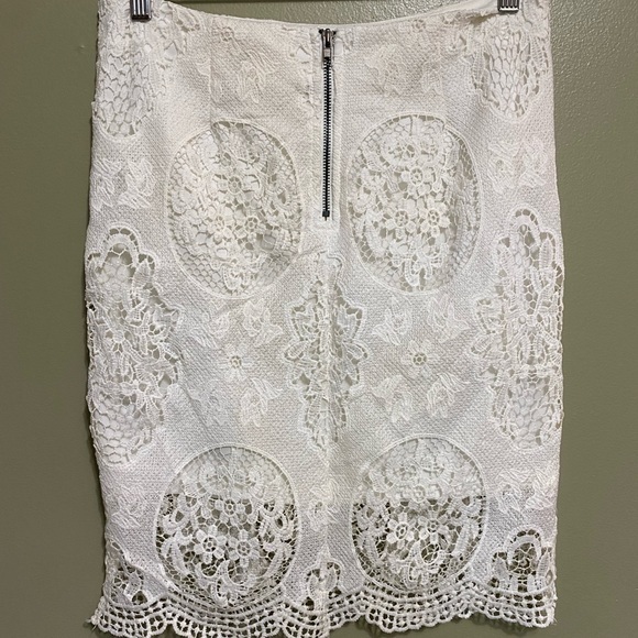 L’ Atiste Two Piece Lace Dress, Size L - Picture 4 of 8